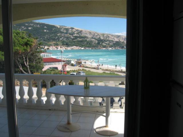 Villa Juras Baška Buitenkant foto